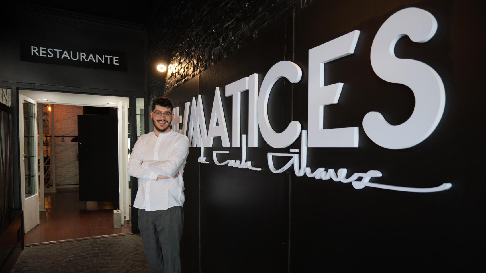 Iván, maitre y sumiller del restaurante Matices de Vigo