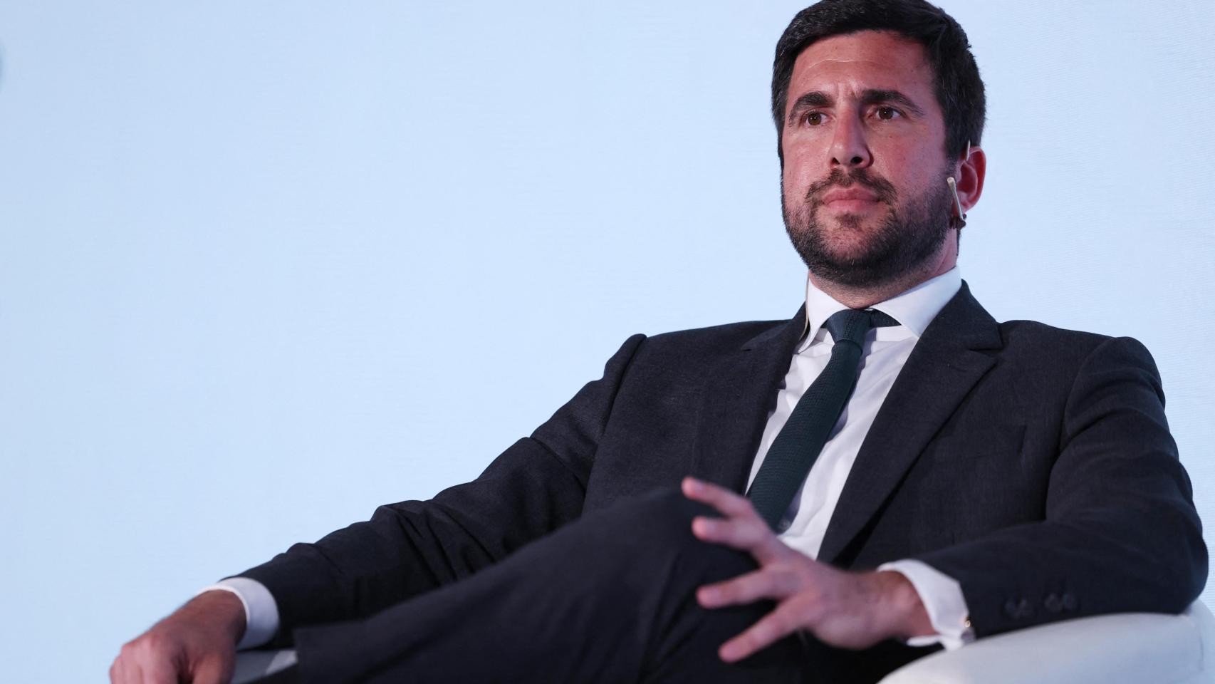 Enrique Riquelme, presidente del Grupo Cox, en un foro económico.