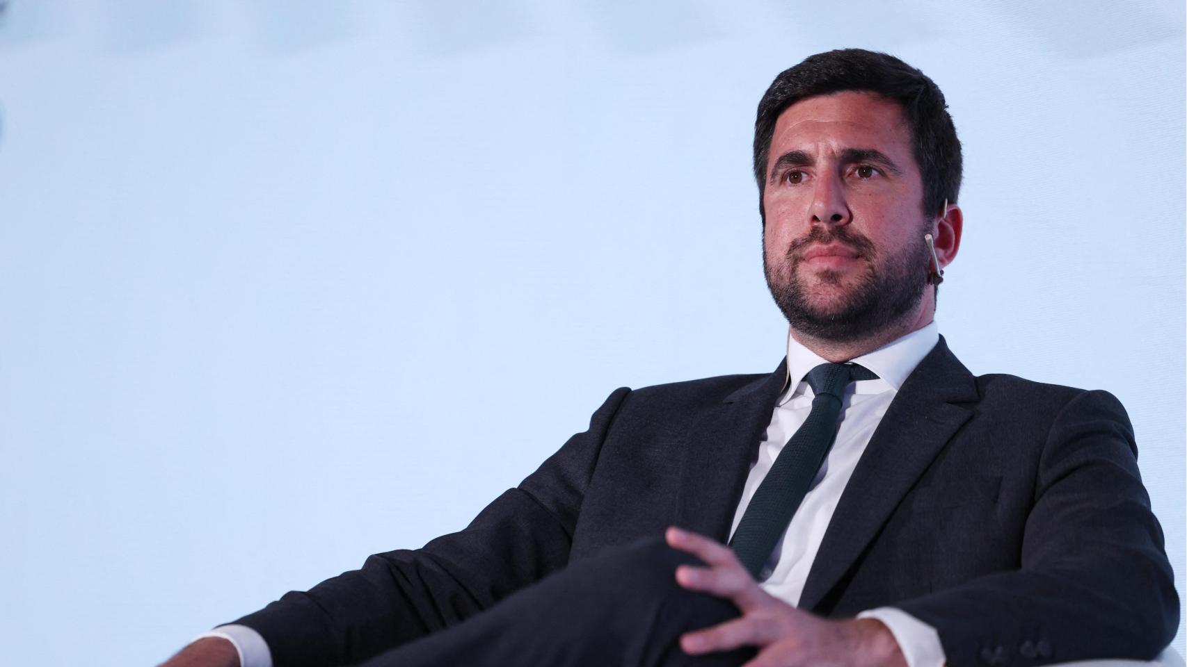 Enrique Riquelme, presidente del Grupo Cox, en un foro económico.