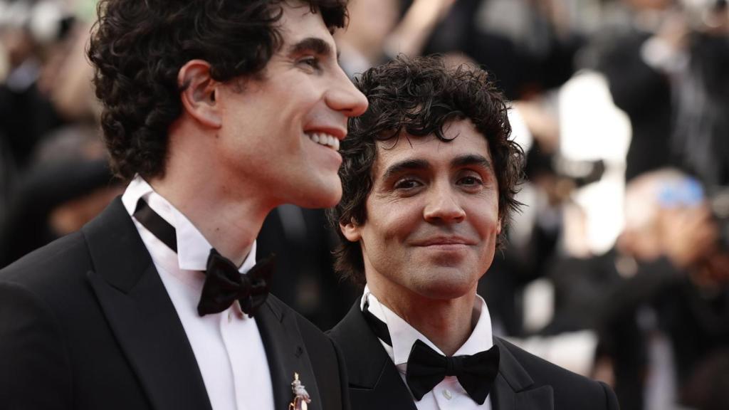 Javier Calvo y Javier Ambrosi, en Cannes. Foto: EFE/EPA/TERESA SUAREZ