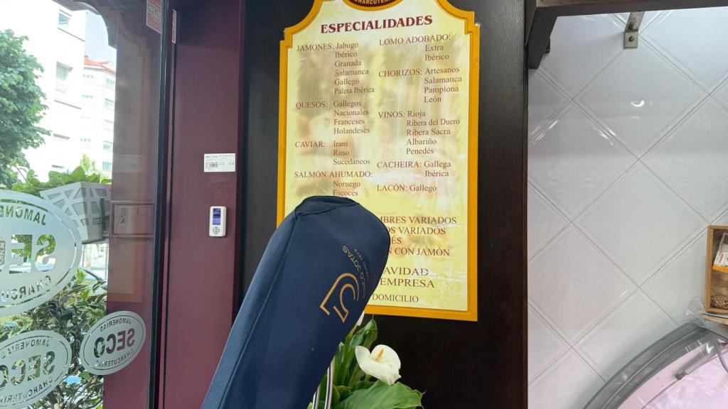 El jamón, el producto emblema de Charcutería Seco
