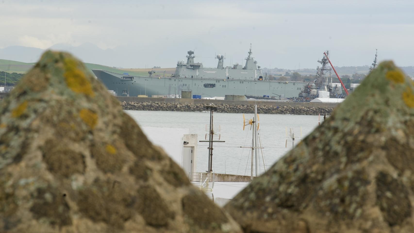 La base militar de Rota tras la negativa de Sánchez de permitir su uso por parte de Estados Unidos. 