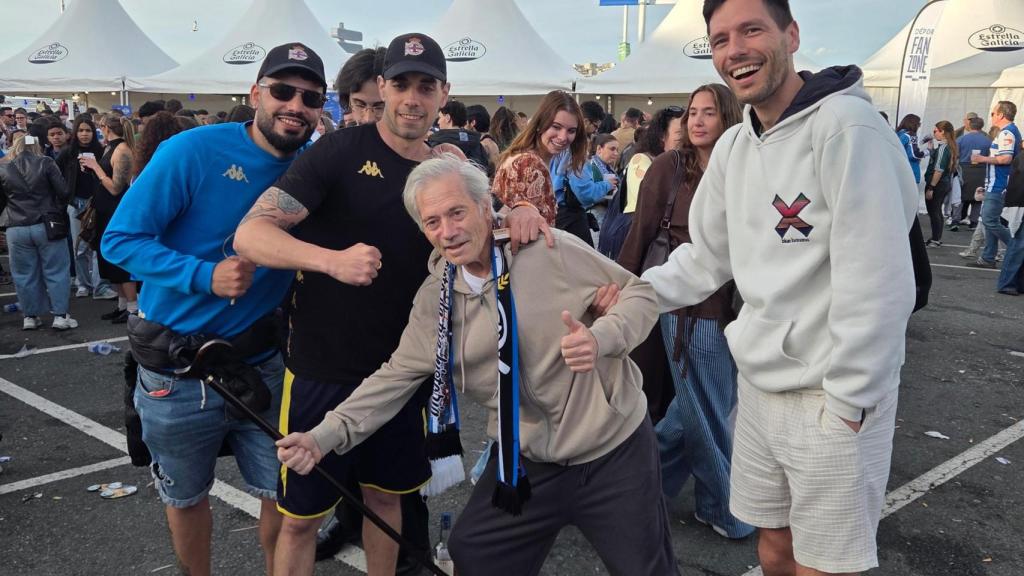Pedro Mantiñán en el área de fans del Dépor