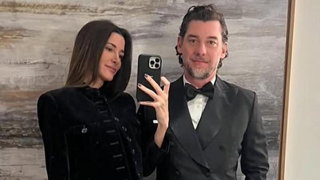 Jonathan Andic, junto a su pareja Paula Nata, en una imagen de archivo difundida en redes sociales.