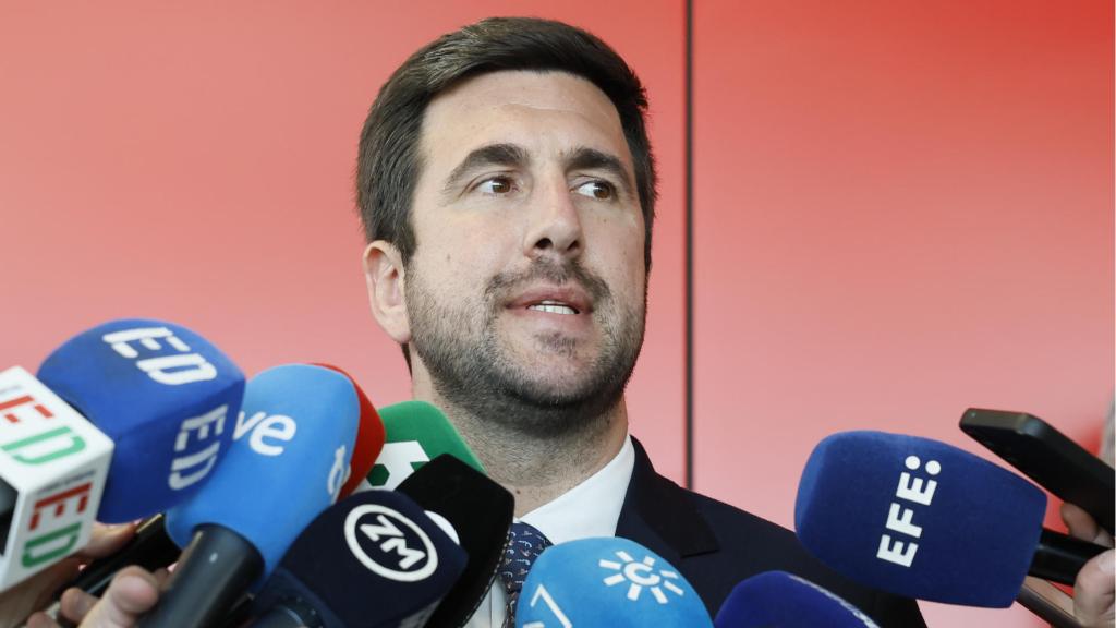 Enrique Riquelme, presidente de Cox. 