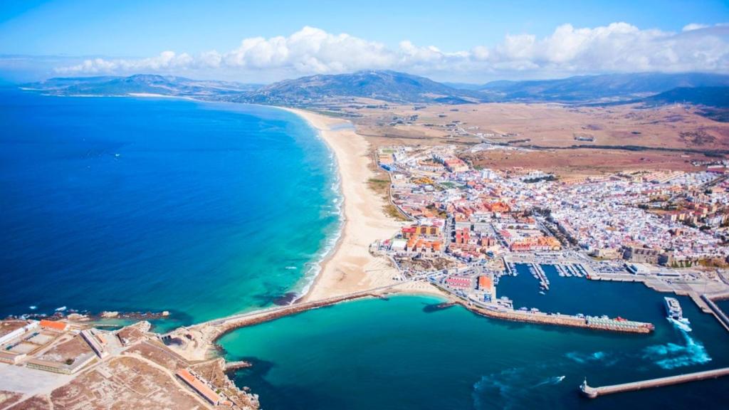 En Tarifa, la historia de la Hispania Romana se funde con el paisaje marítimo.