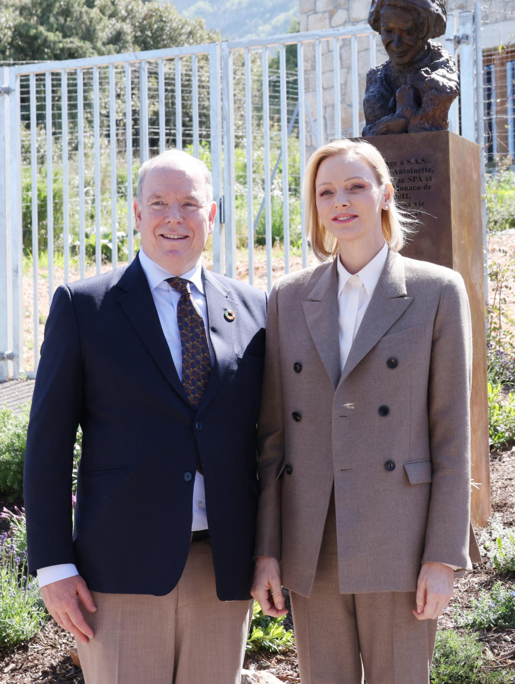 La princesa Charlène de Mónaco princesa pisará suelo español por primera vez en un viaje de dos días que realizará junto a su marido, el príncipe Alberto.