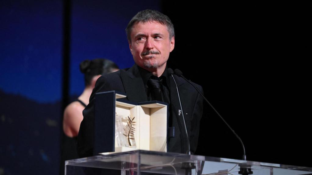 Cristian Mungiu se alza con la Palma de Oro en Cannes por 'Fjord'. Foto: Gtres.