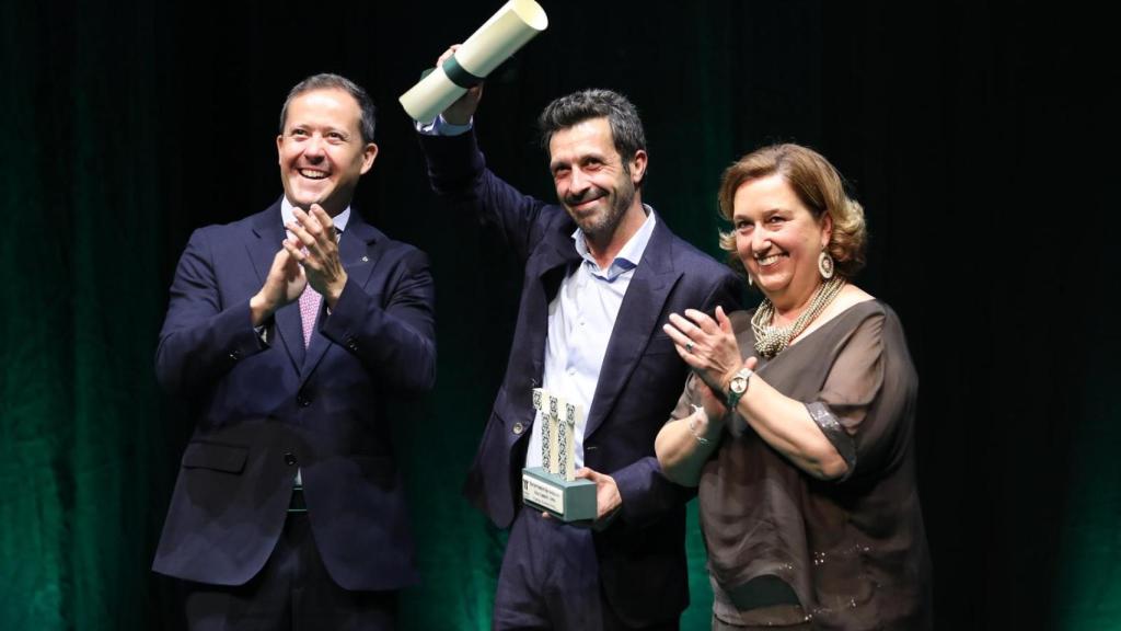 Carlos Velázquez, Conchi Cedillo e Iván Cerdeño.