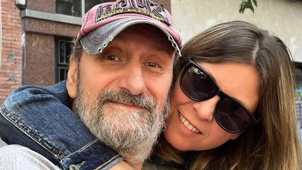 José Luis Gil, con su hija Irene, en las redes sociales.