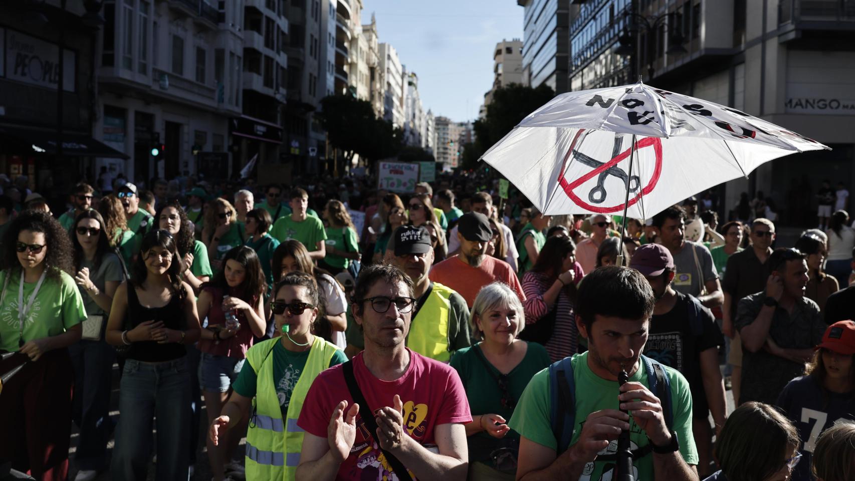 La manifestación de este sábado en Valencia ha reunido a treinta mil personas, según el Gobierno.