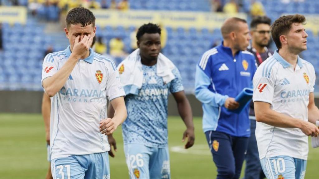 Hugo Pinilla llora tras el descenso a Primera RFEF