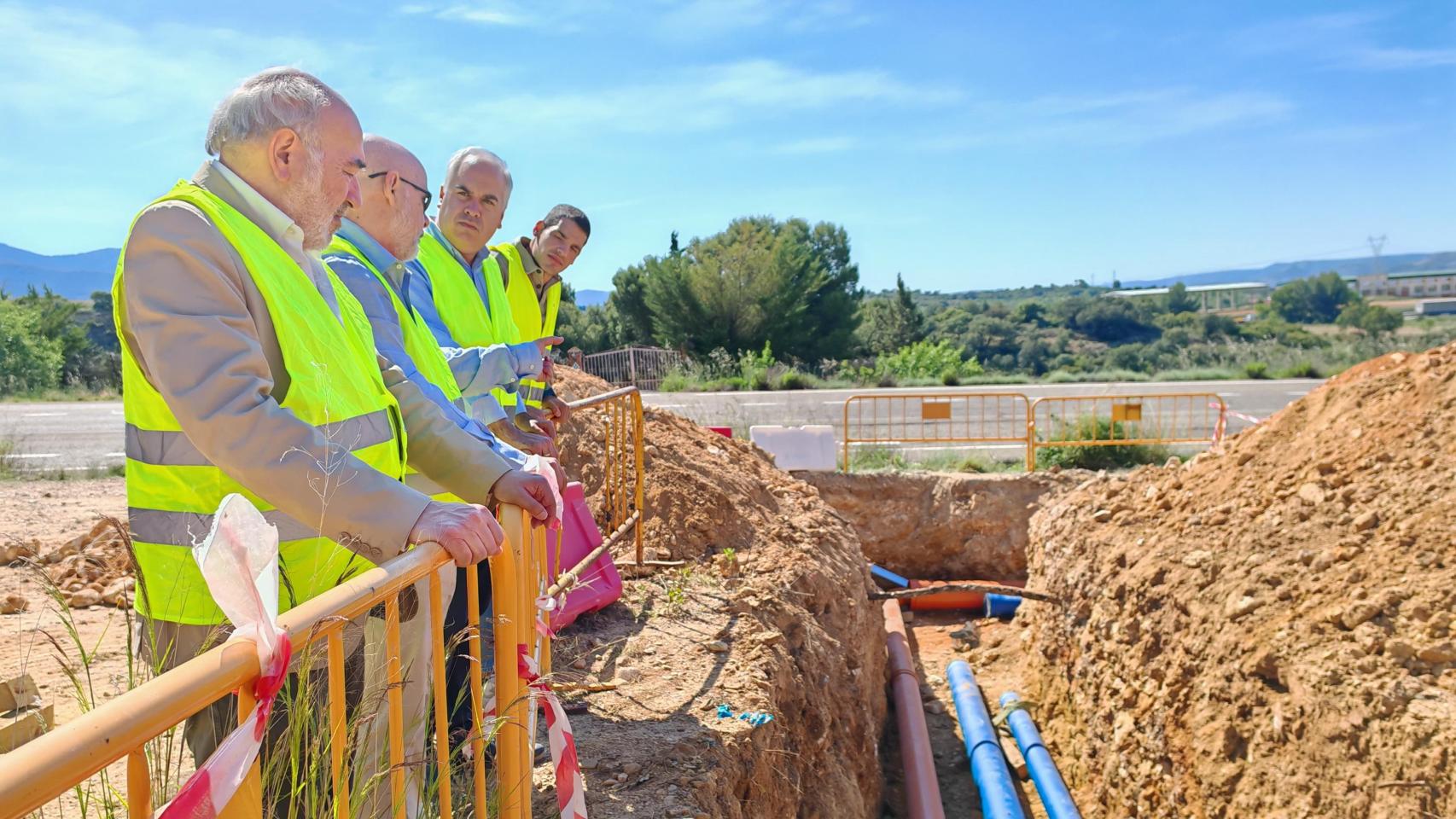 José Manuel Aranda, José Manuel Gimeno, José Ignacio Heredero y Raúl Gonzalo durante una visita a las obras.