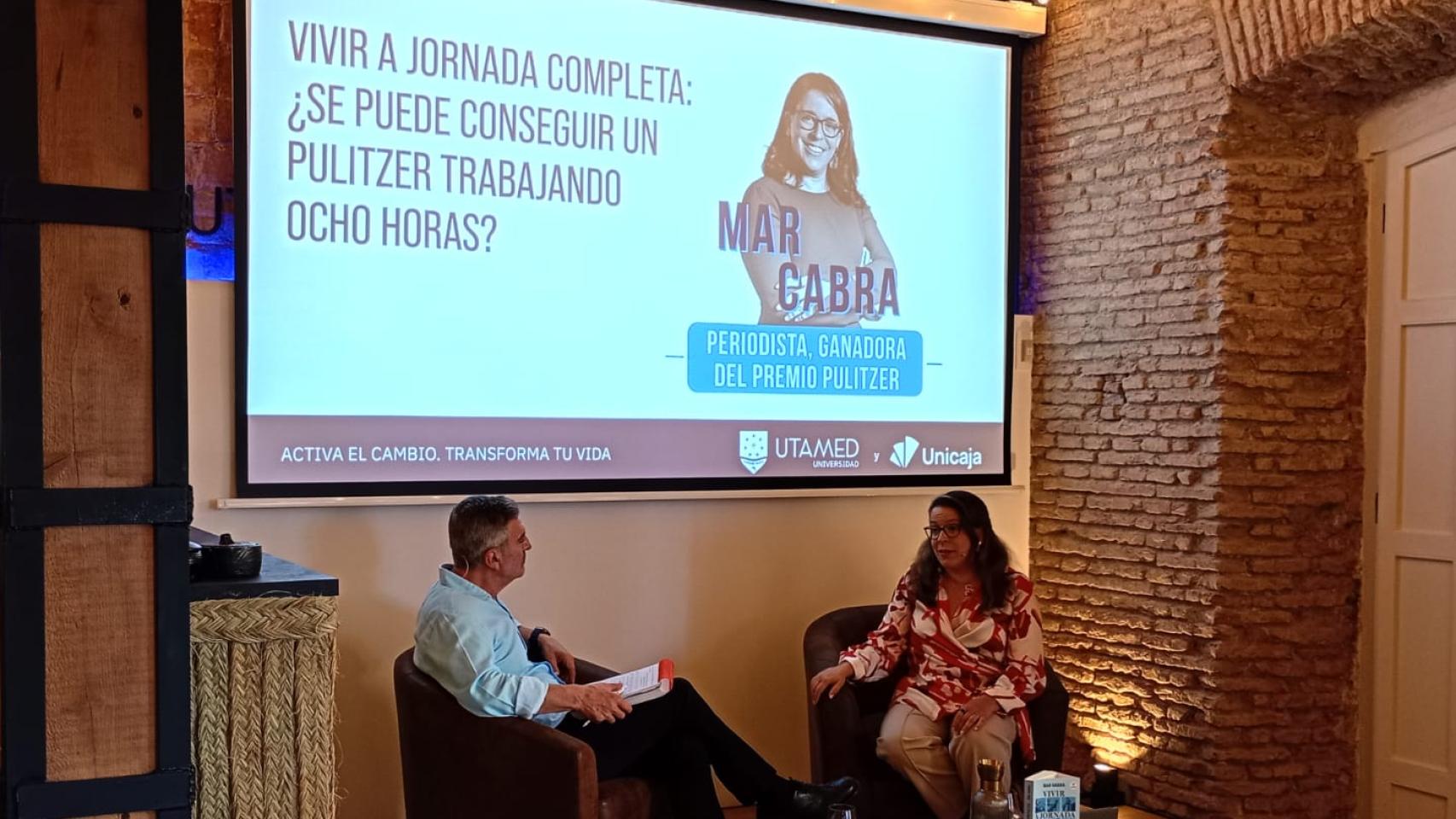 Mar Cabra durante su intervención en Ágora UTAMED. 
