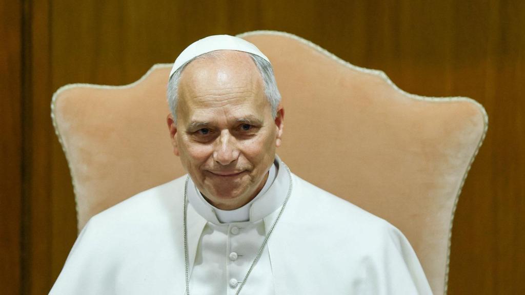 El papa León XIV, durante la presentación de su primera encíclica en el Vaticano