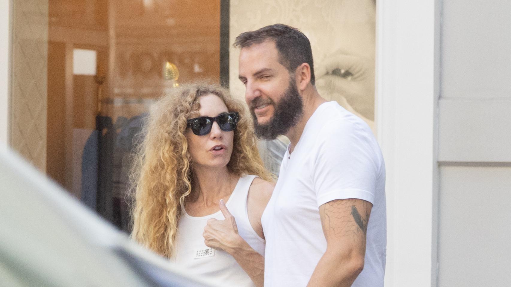 Borja Thyssen y Blanca Cuesta, inmortalizados en las últimas horas, en Madrid. 
