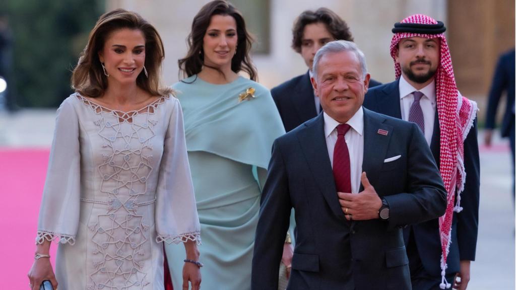 Abdalá II y Rania junto a tres de sus hijos. 