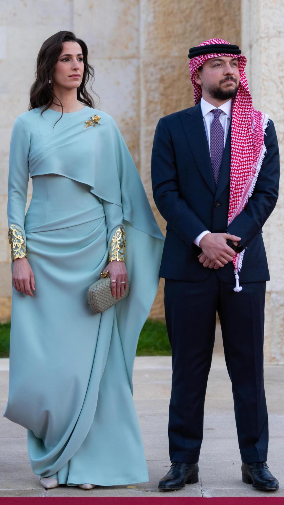 El príncipe heredero Hussein y su esposa, la princesa Rajwa.