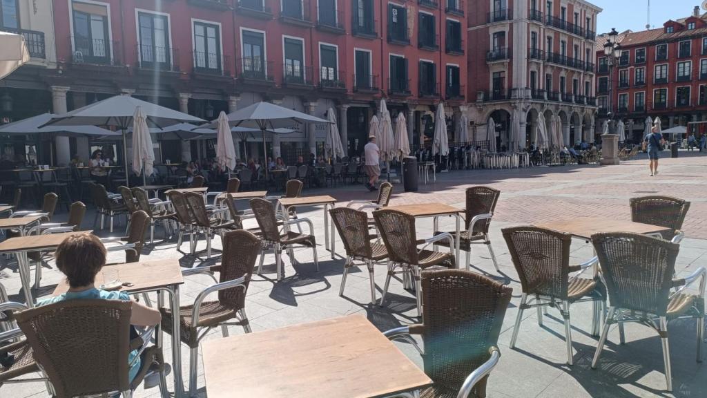 Una terraza de la plaza Mayor de Valladolid