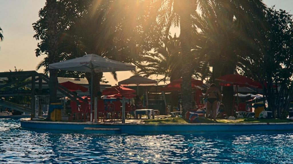 Zona de lagos de Playa Park.