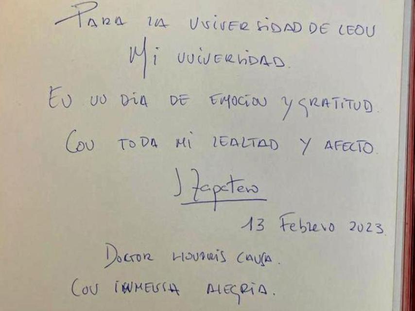 Libro donde firmó Zapatero
