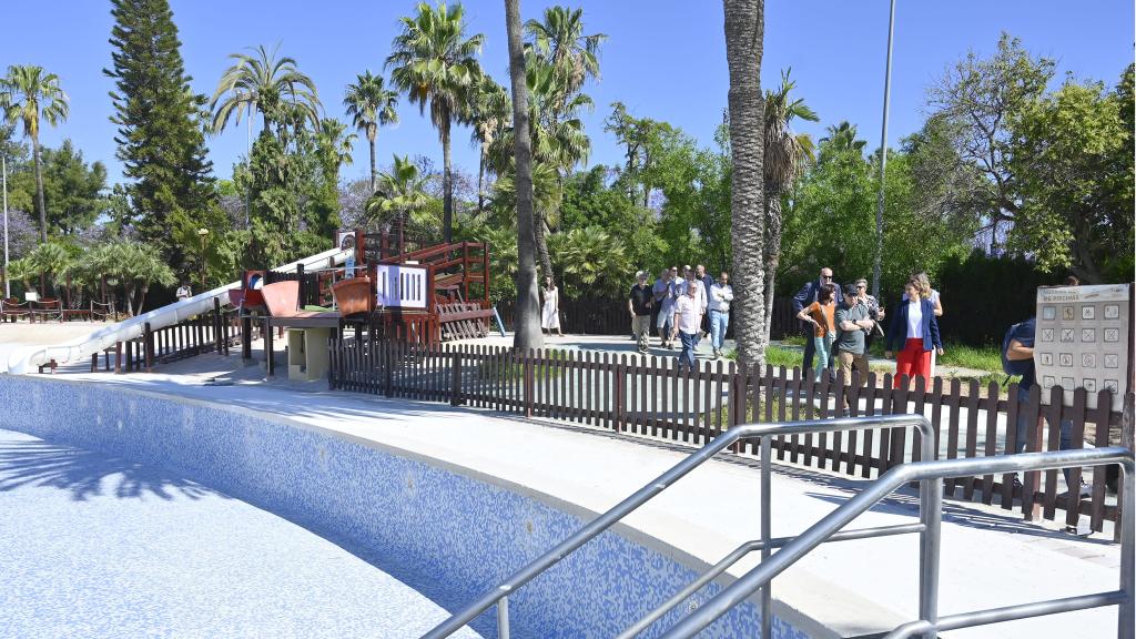 Piscina de Benicalap. EE