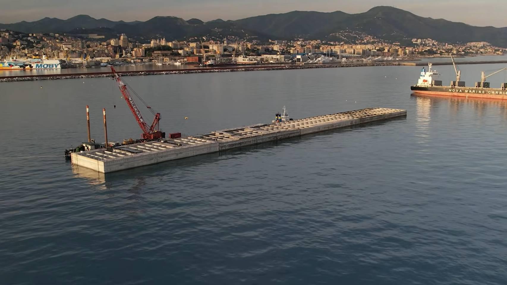 El muro marítimo que está construyendo Italia.