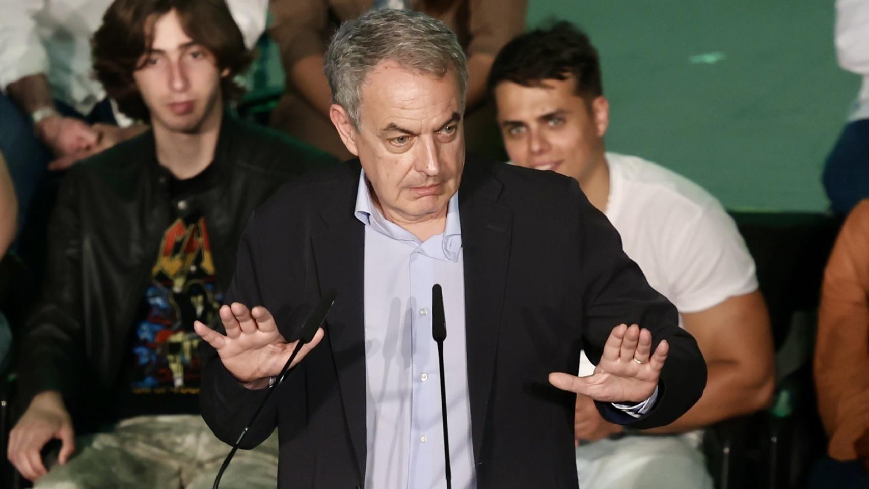 José Luis Rodríguez Zapatero, durante su intervención en el mitin,a 14 de mayo de 2026, en Cádiz. Foto: Nacho Frade / Europa Press.