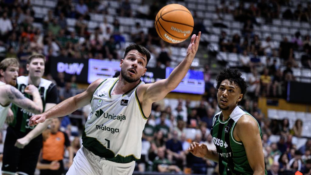 Jonathan Barreiro durante la segunda parte del Joventut vs. Unicaja de la Liga Endesa