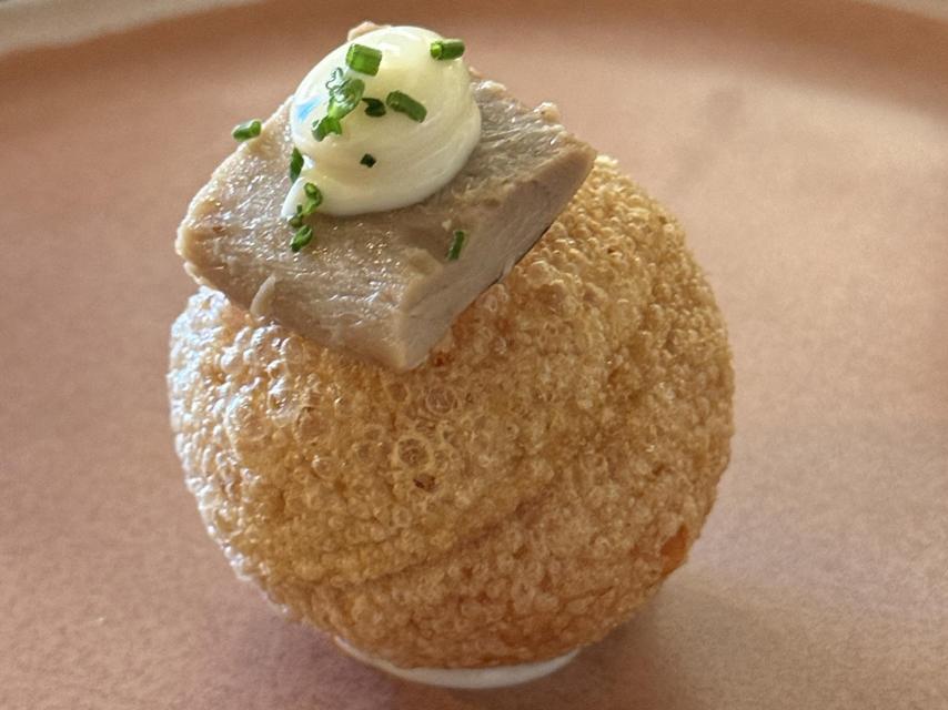 Bomba de salmorejo