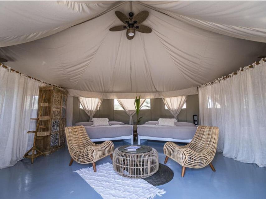 Tienda safari de El Toril Glamping Experience.