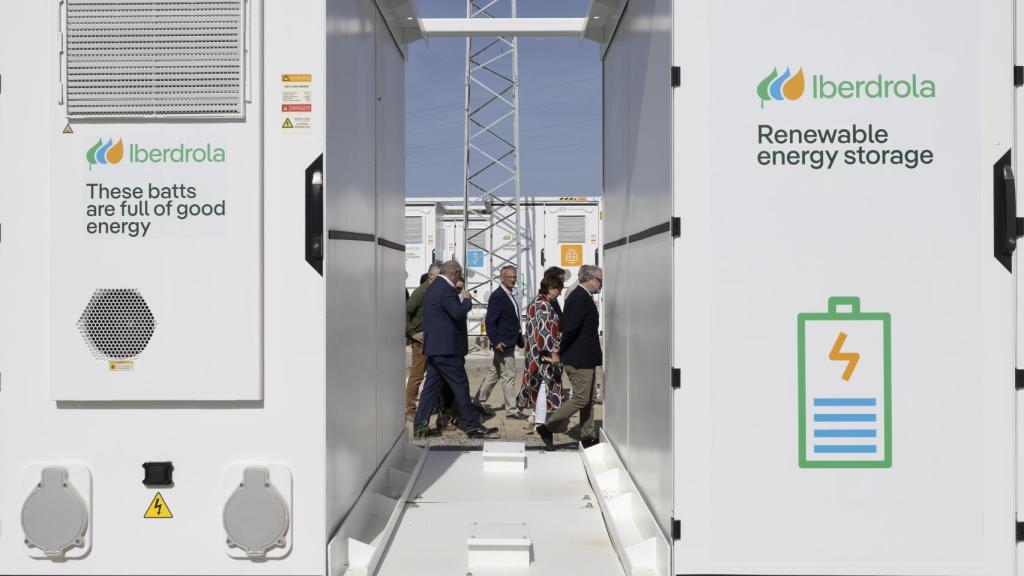 Baterías de Iberdrola en hibridación con el parque fotovoltaico Campo Arañuelo 3 en Cáceres