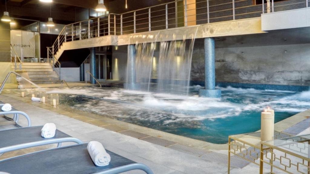 Piscina activa de Eurostars Vila de Allariz Hotel & Balneario