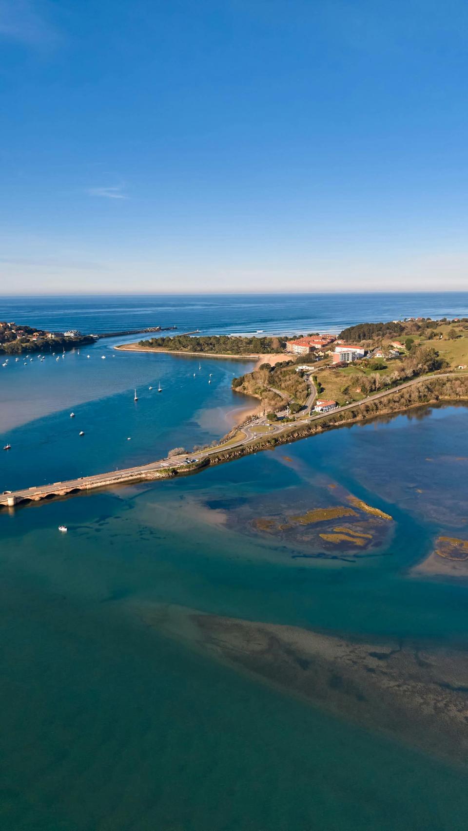 San Vicente de la Barquera (Cantabria).