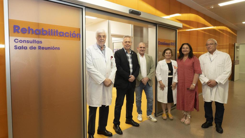 Conselleiro Sanidade en la nueva unidad de rehabilitación cardíaca de Vigo