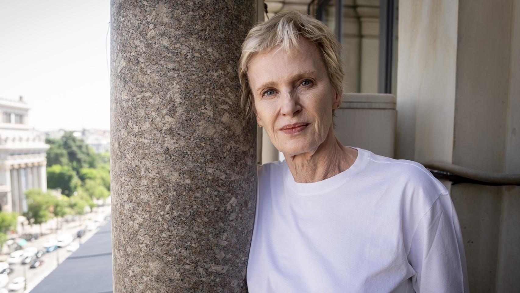 La escritora Siri Hustvedt durante la presentación de su nueva novela ‘Historias de fantasmas’, en el Círculo de Bellas Artes, a 27 de mayo de 2026, en Madrid. Foto: A. Pérez Meca / Europa Press.