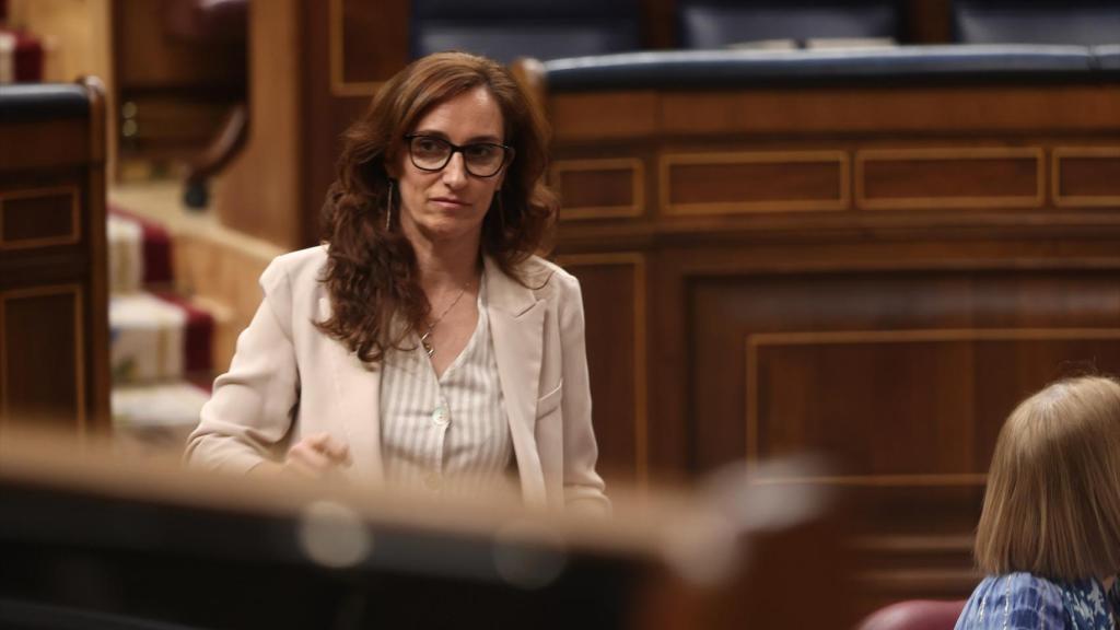 Mónica García, ministra de Sanidad, durante su intervención en el pleno del Congreso de los Diputados este pasado miércoles.