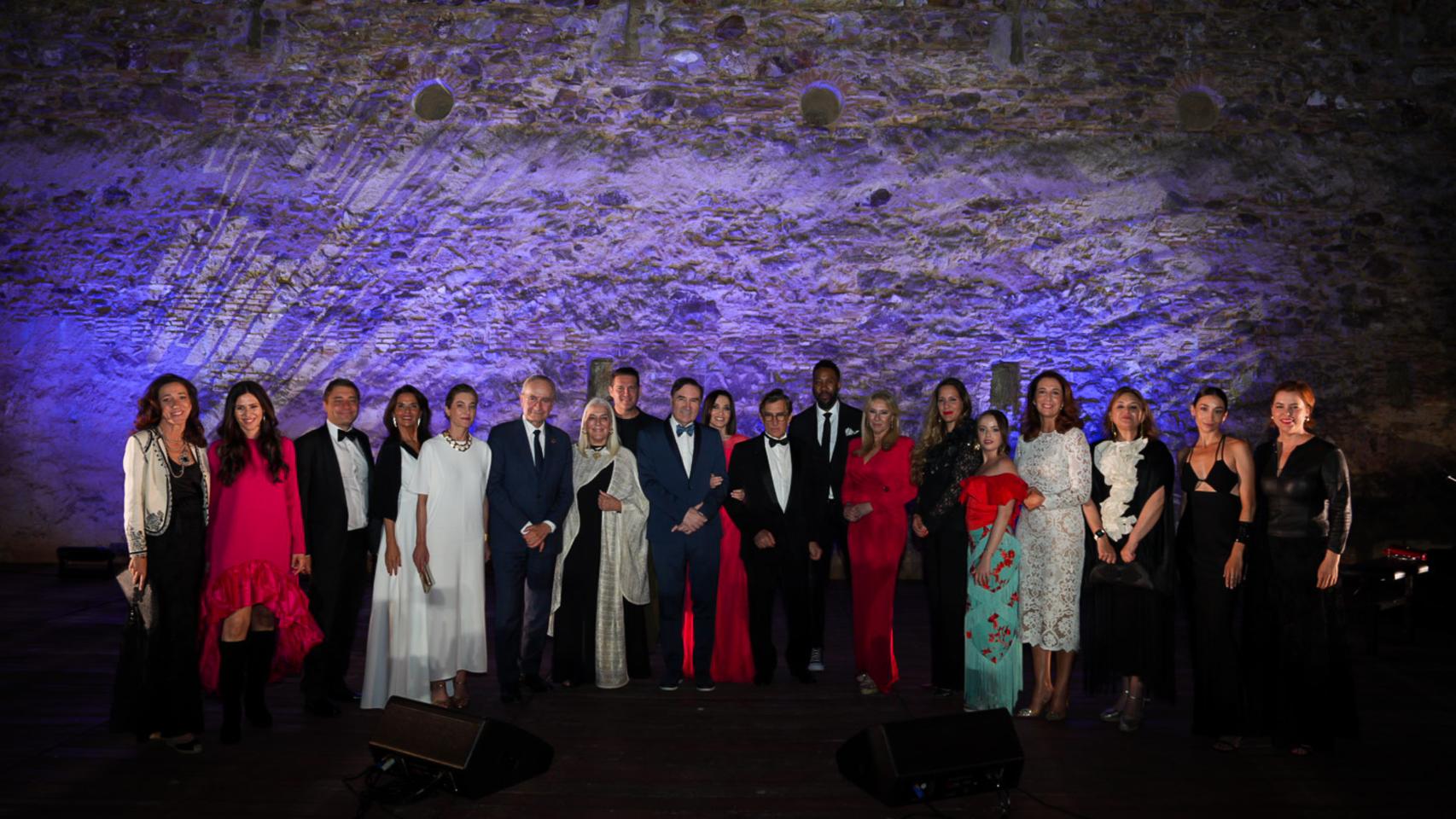 Tras la ceremonia ha tenido lugar la imprescindible foto de familia