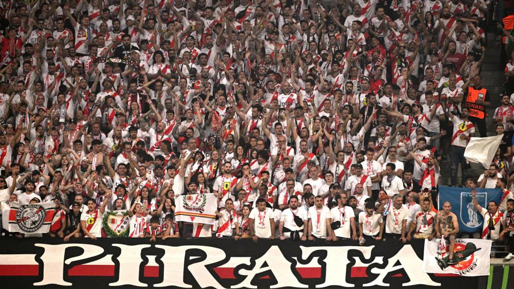 La afición del Rayo Vallecano, en Leipzig.