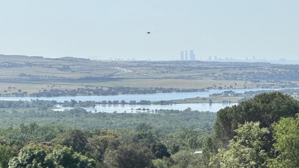 El skyline de Madrid desde la Sierra de Guadarrama.