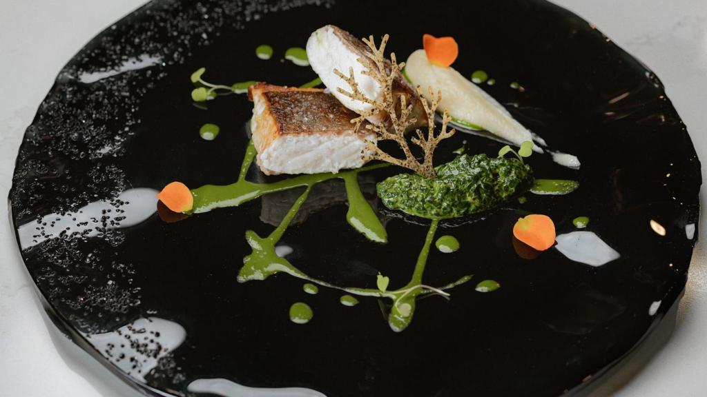 Uno de los platos con totoaba que sirven en el Valentín Imperial Riviera Maya.
