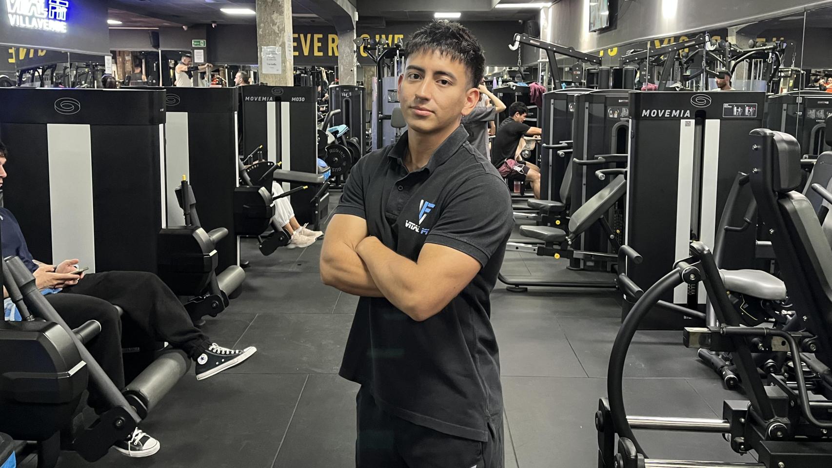 Álex Hernández, monitor de gimnasio.