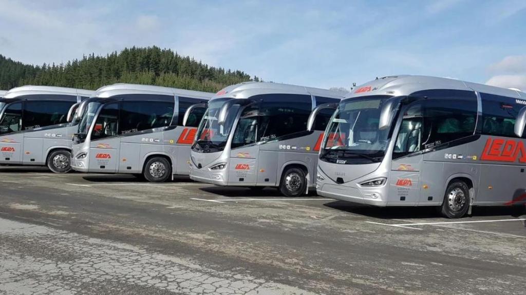Autobuses de Leda.