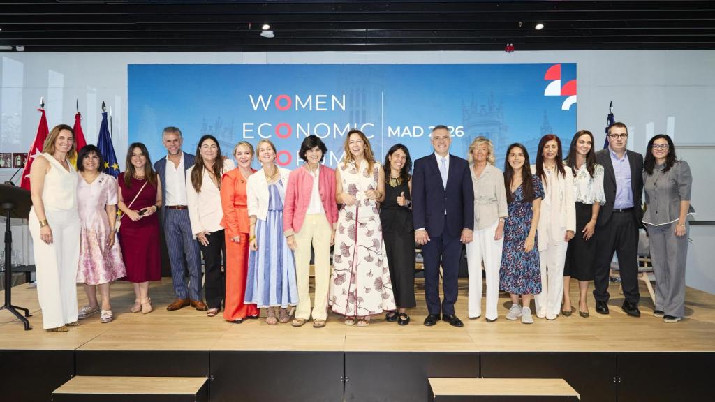 Foto de familia del Women Economic Forum 2026.