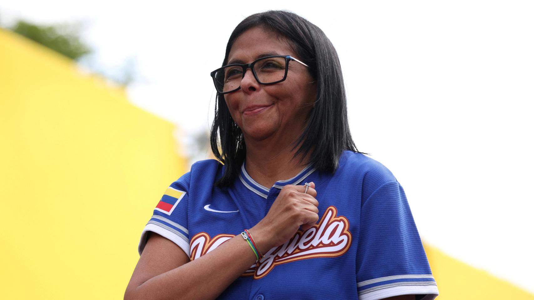 La presidenta encargada de Venezuela, Delcy Rodríguez, durante el acto de anuncio de la subida del salario mínimo en Caracas.