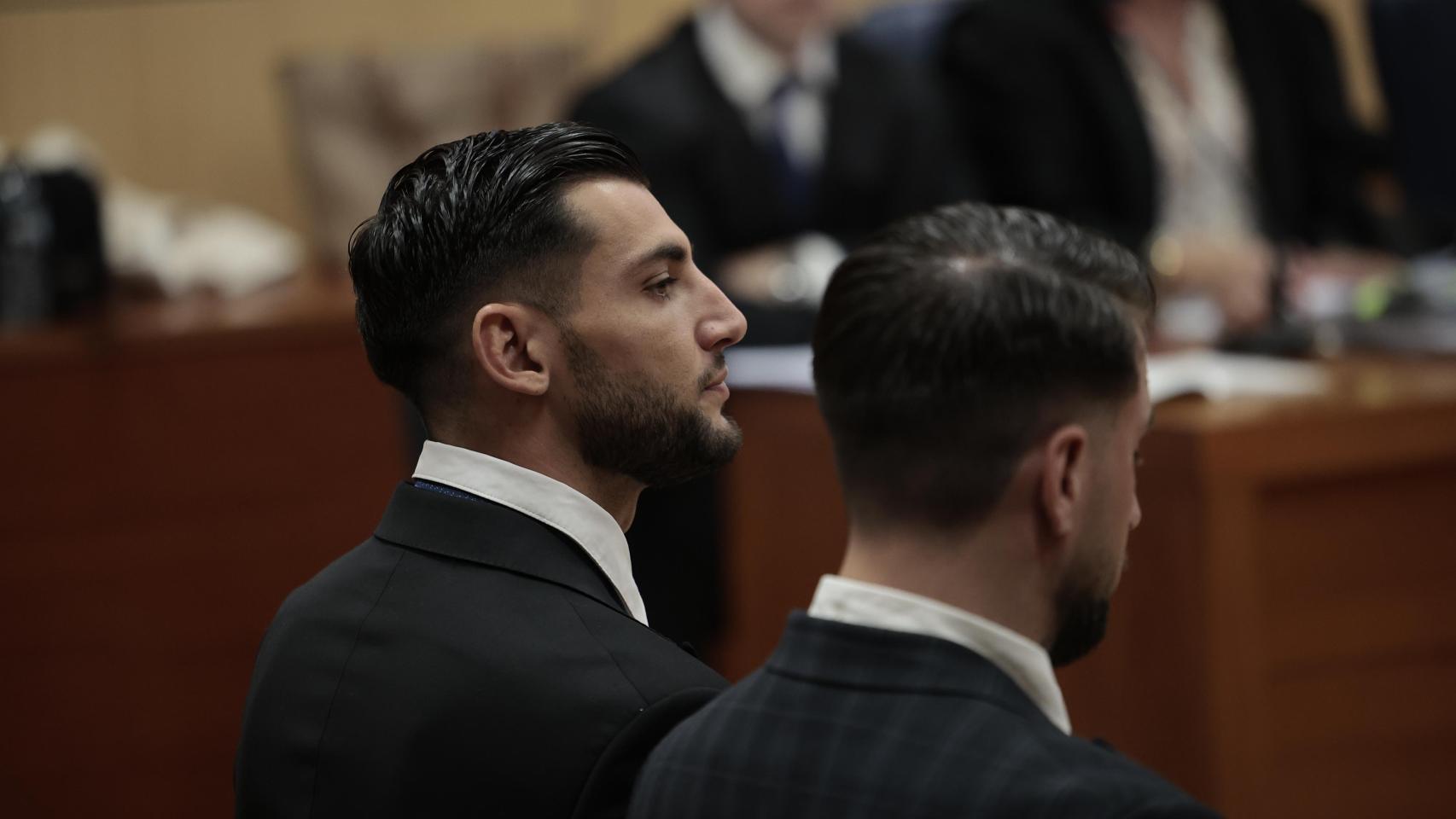 El futbolista Rafa Mir durante el juicio en la Ciudad de la Justicia de Valencia. Efe / Biel Aliño