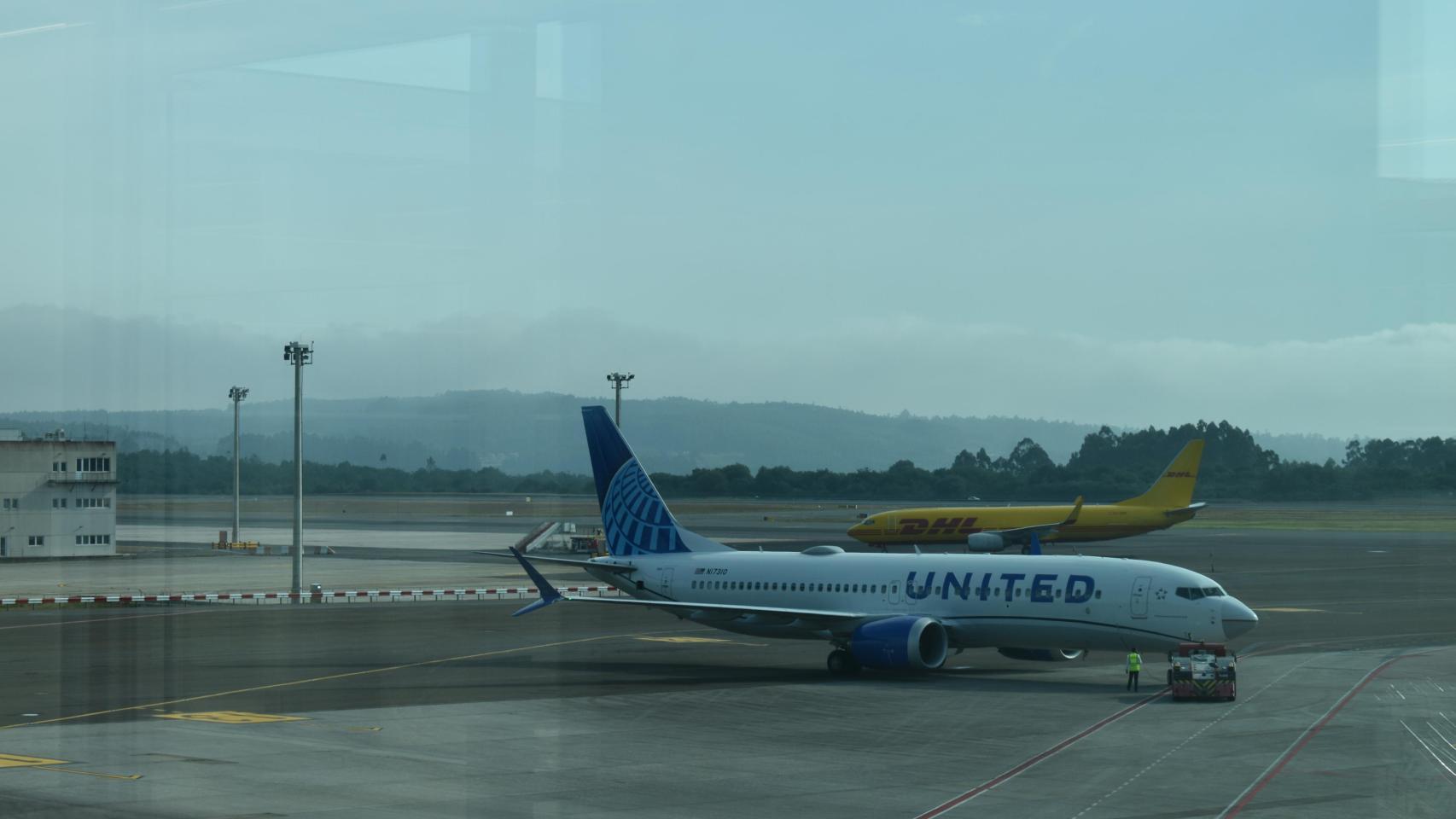 Vuelo de United Airlines en la pista de Lavacolla