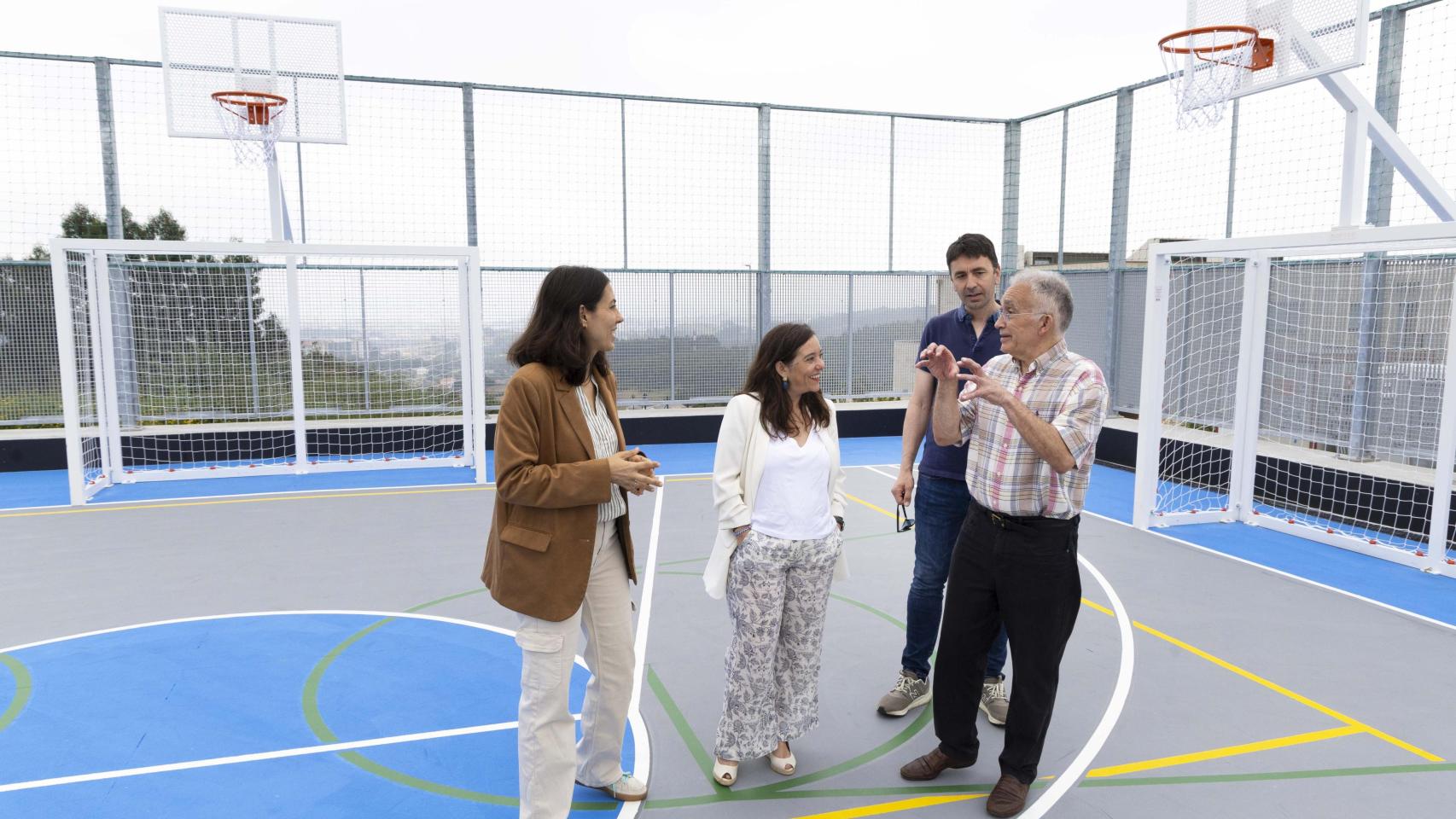 Nueva pista multideporte en la Urbanización Breogán
