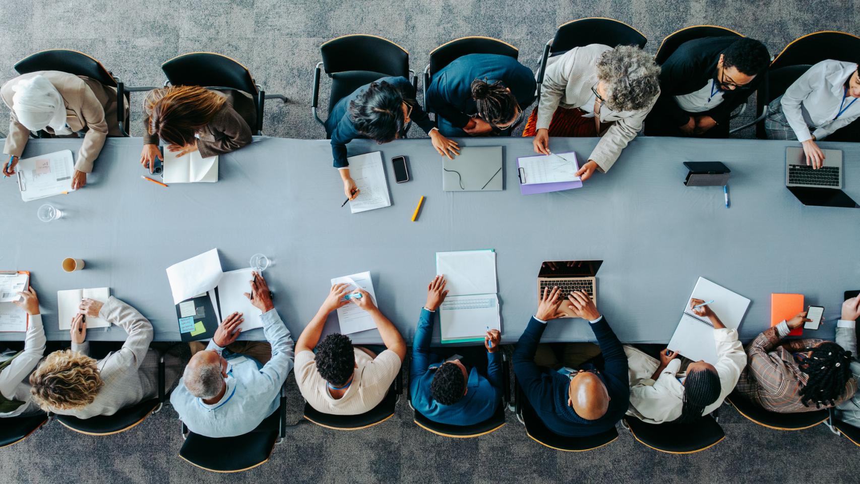 Solo el 21% de las compañías incluye criterios específicos de diversidad en las evaluaciones de desempeño.