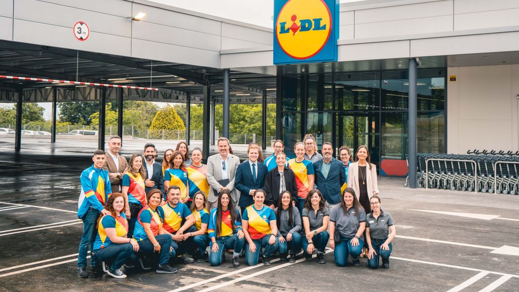 Plantilla de la nueva tienda de Lidl en Ferrol